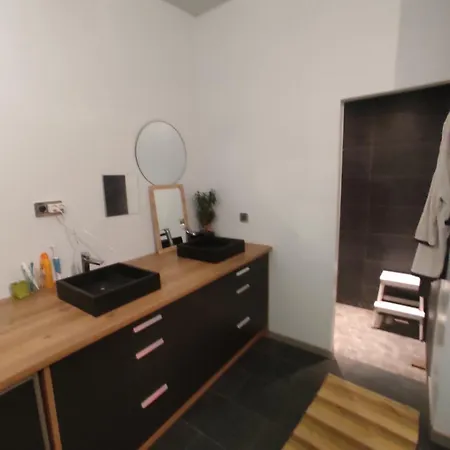 Varent Guest Place *